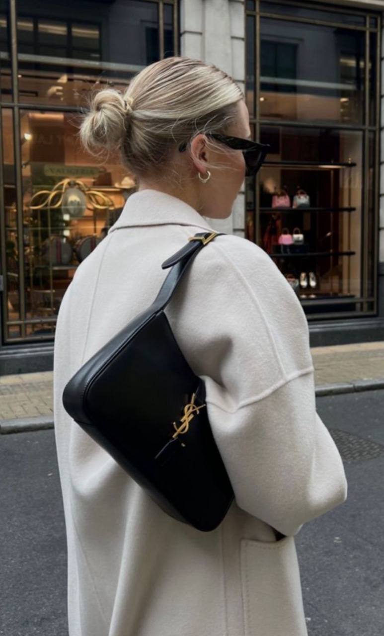 Le 5 à 7 Mini leather shoulder bag